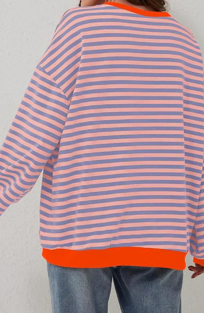 Lekfull randtröja – Sprakande stil och komfort