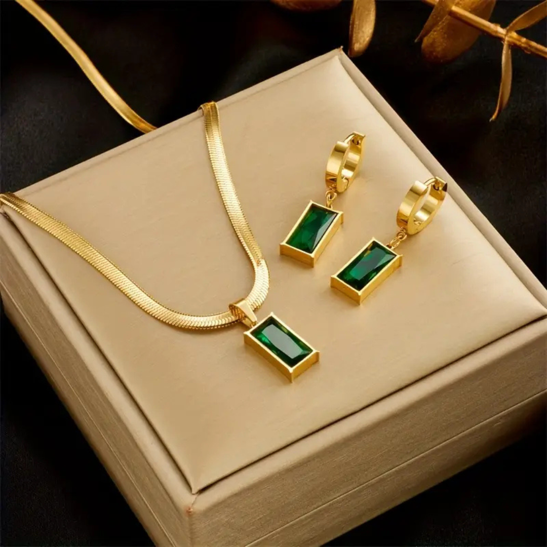 Olivia – Verdain smyckeset i 18k guld