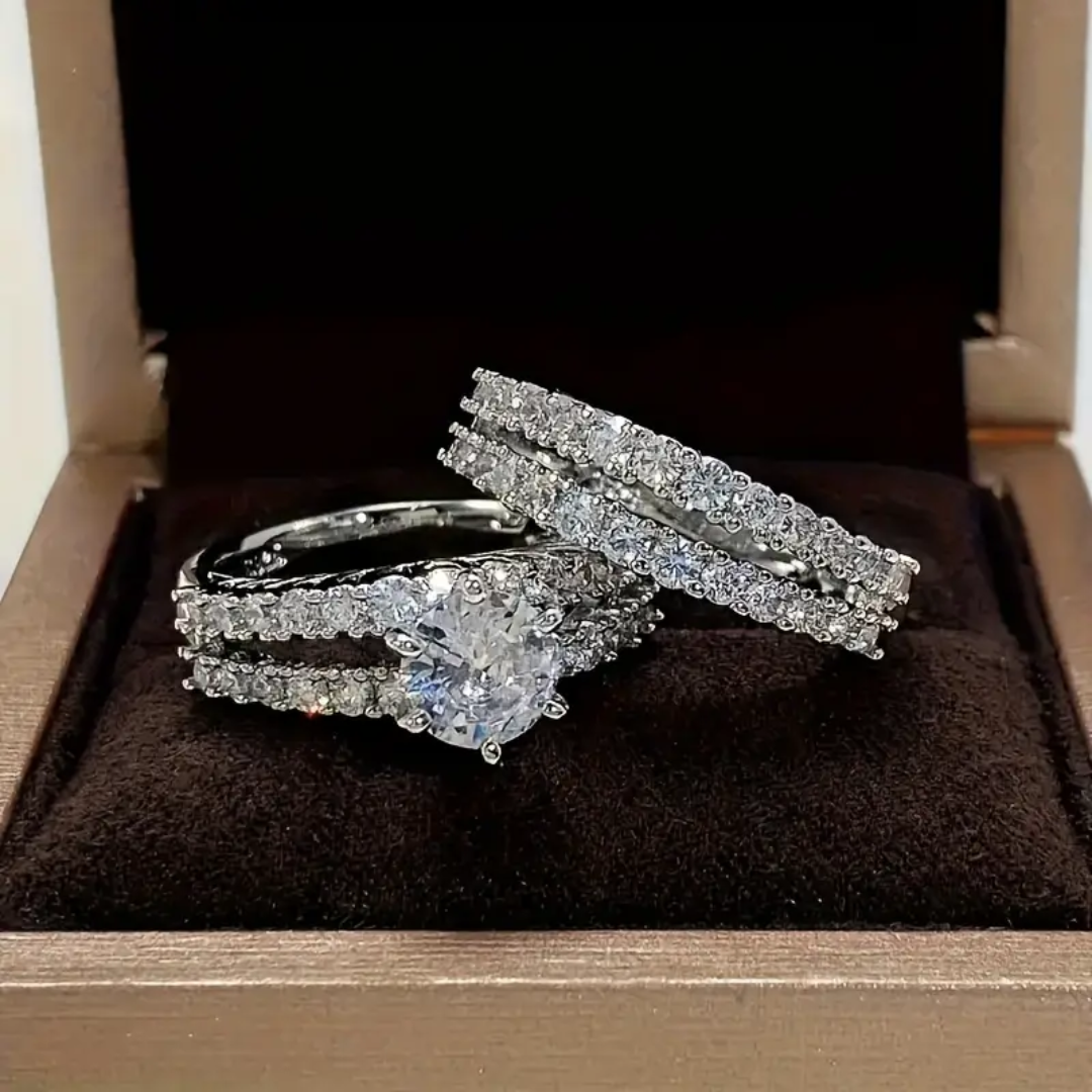 Saga - Ringset med briljant glans i 18k guld