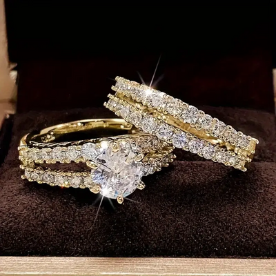 Saga - Ringset med briljant glans i 18k guld