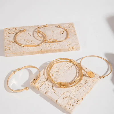 Lovisa - Armbandsset med knut i guld