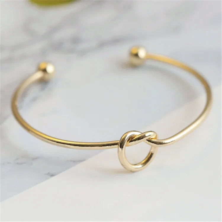 Alice –  Armring med signaturknut